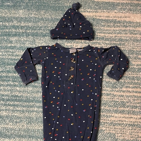 Lou Lou Essentials Newborn Bundle Set - Picture 1 of 8